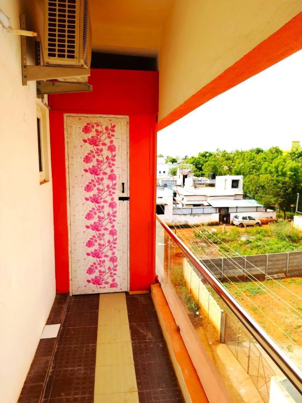 Asshappystayinn Hotel Tiruchirappalli Exterior foto